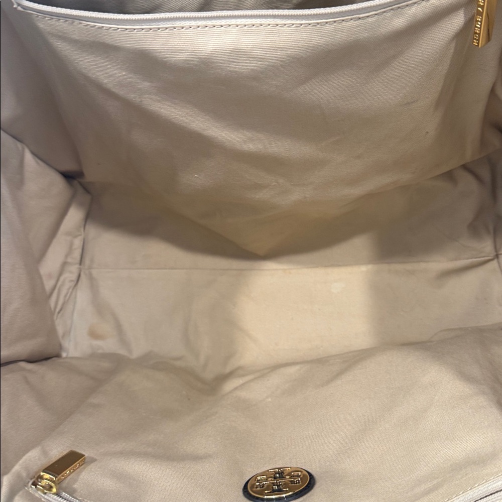 Tory Burch Black Tote Bag - Picture 10 of 11
